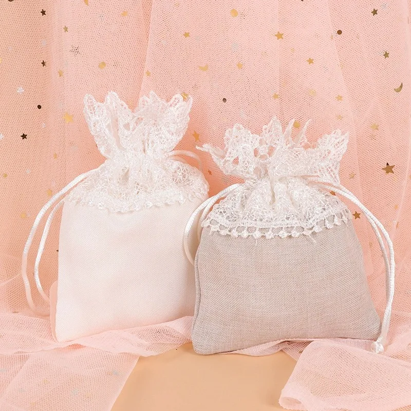 Torebka na cukierki urodzinowe – Embroidery House recenzja i cena