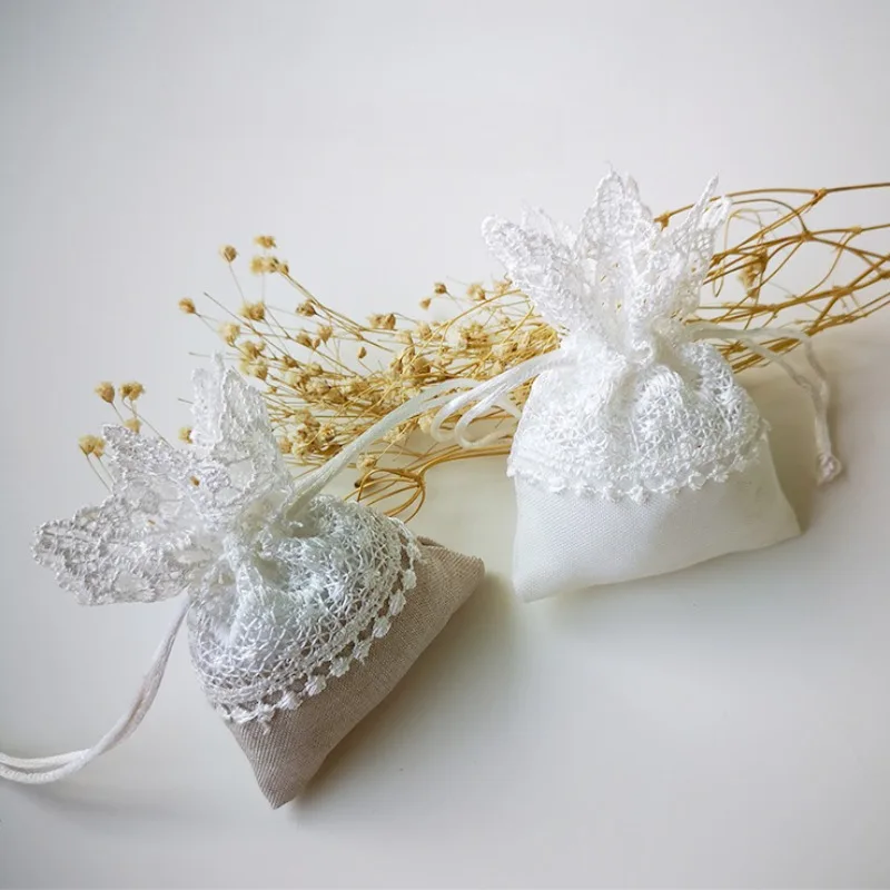Torebka na cukierki urodzinowe – Embroidery House recenzja i cena